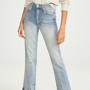 AMO Bella Straight Jeans in baby blue